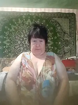 CrystalLime6411 online show from September 13, 6:24 am