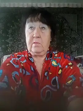 CrystalLime6411 online show from September 17, 5:42 am