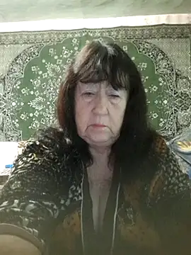 CrystalLime6411 online show from November 29, 5:10 am