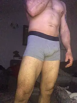 Snapshot of Andremann69 chatting on March 2, 10:27 pm Andremann69 online show from March 2, 10:27 pm