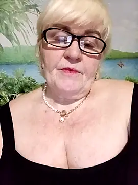 VioletSweet5566 online show from May 29, 7:34 pm