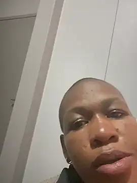 Ozimpho online show from May 21, 6:48 pm