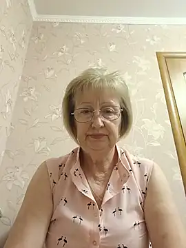 AlikaSwan5821 online show from June 18, 12:53 pm
