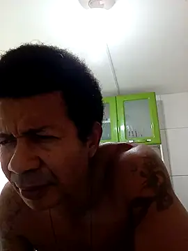 moreno25centimetro online show from December 1, 2:22 pm