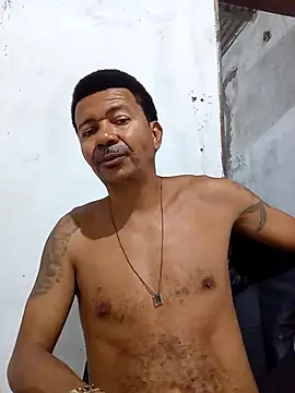 moreno25centimetro online show from March 22, 10:24 pm