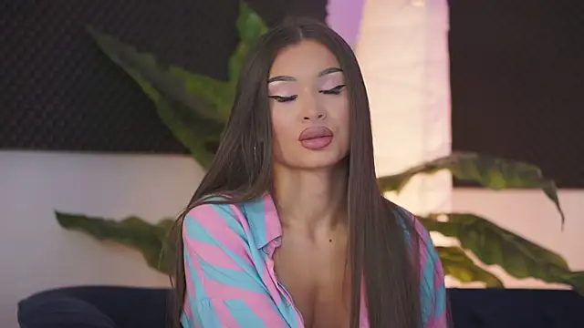 KyssaraPlay online show from September 9, 6:07 pm