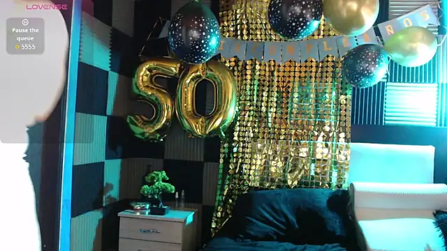 antonela-tompson online show from March 10, 5:29 pm