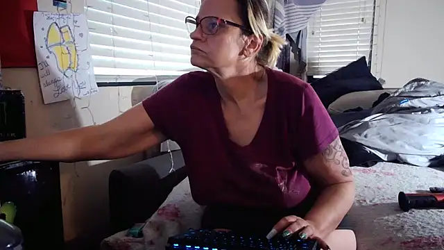 PremiumKitty online show from February 2, 1:04 am