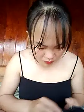 Snapshot of vivian_bae chatting on September 14, 2:00 am vivian bae online show from September 14, 2:00 am