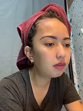 Snapshot of Soft_Angel8 chatting on June 5, 3:57 am Soft Angel8 online show from June 5, 3:57 am