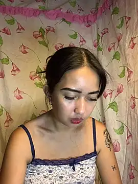 Snapshot of Soft_Angel8 chatting on June 14, 6:10 pm Soft Angel8 online show from June 14, 6:10 pm