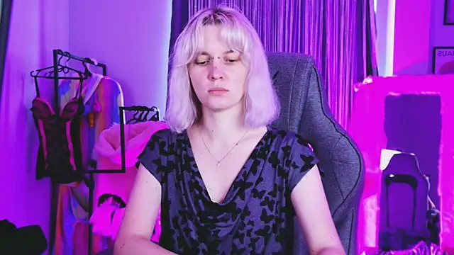 BethanyCloud online show from July 17, 5:14 am