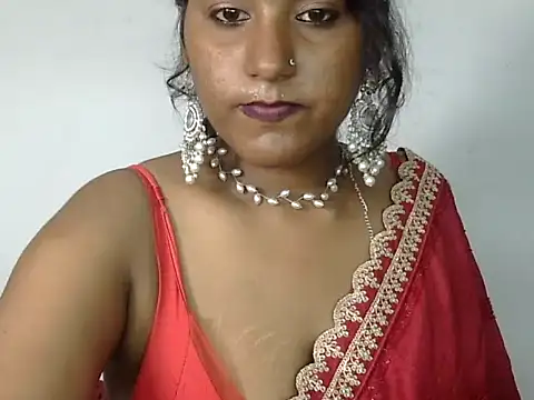 Cute mikii online show from May 7, 7:25 am