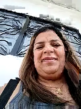 Mia-Glow online show from April 14, 12:33 pm