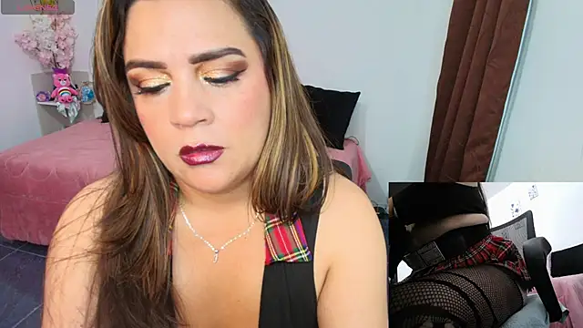 Paulina-Becerraa online show from March 22, 4:49 am