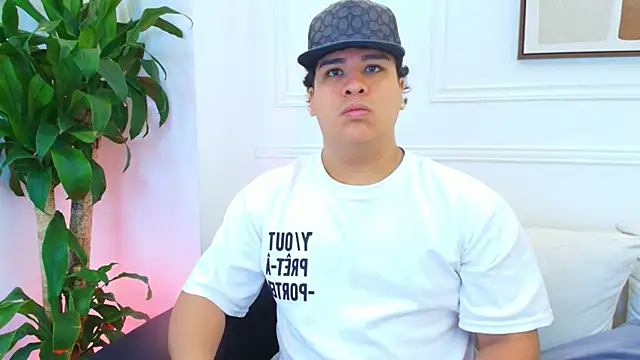 Naim Bennetsex online show from January 9, 6:31 pm