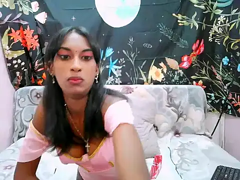 indiansunglaze4u69 online show from July 7, 5:17 pm