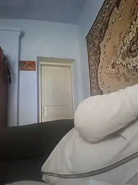 JillOKissx online show from October 18, 11:00 am