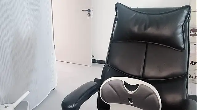 Snapshot of Ianxuan chatting on January 6, 6:28 am Ianxuan online show from January 6, 6:28 am