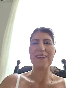 Snapshot of swity_foster chatting on April 30, 1:50 pm swity foster online show from April 30, 1:50 pm