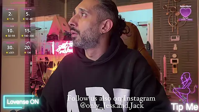 Secret Lovers1 online show from February 1, 8:51 pm