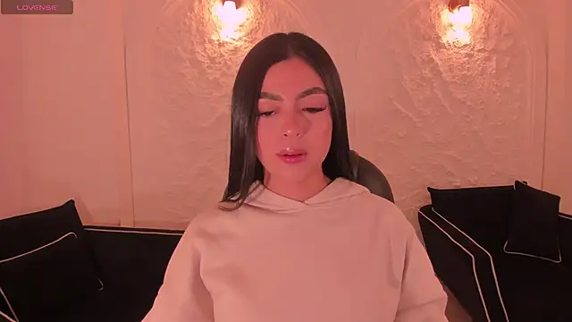 NataliaGaret online show from November 17, 5:13 am