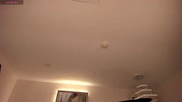 MilaColeman online show from April 1, 3:07 am