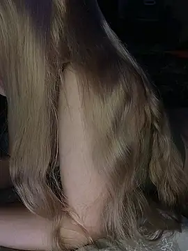 BunnyFoxy777 online show from January 14, 3:17 pm