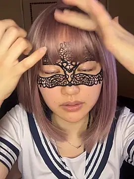 Snapshot of NENEandOJI chatting on February 24, 1:53 pm NENEandOJI online show from February 24, 1:53 pm