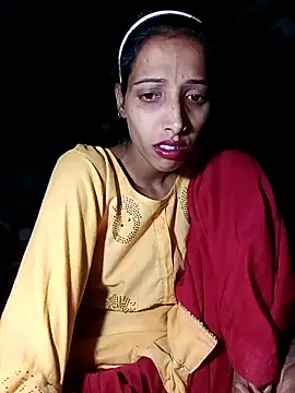 Snapshot of Pinki_thakur_1 chatting on May 8, 8:14 pm Pinki thakur 1 online show from May 8, 8:14 pm