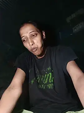Snapshot of Pinki_thakur_1 chatting on May 31, 6:53 pm Pinki thakur 1 online show from May 31, 6:53 pm