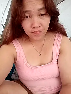 miumiu 00 online show from October 2, 1:12 am