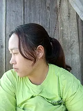 miumiu 00 online show from October 5, 1:48 am