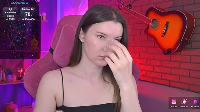 AgataWillis online show from April 18, 4:38 am