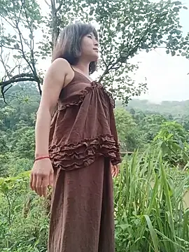 Snapshot of linda_bae00 chatting on May 19, 11:33 pm linda bae00 online show from May 19, 11:33 pm