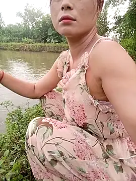 linda bae00 online show from July 23, 11:35 pm