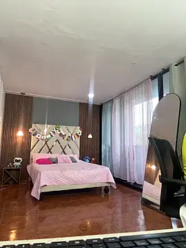 olivia jass online show from June 20, 12:08 pm