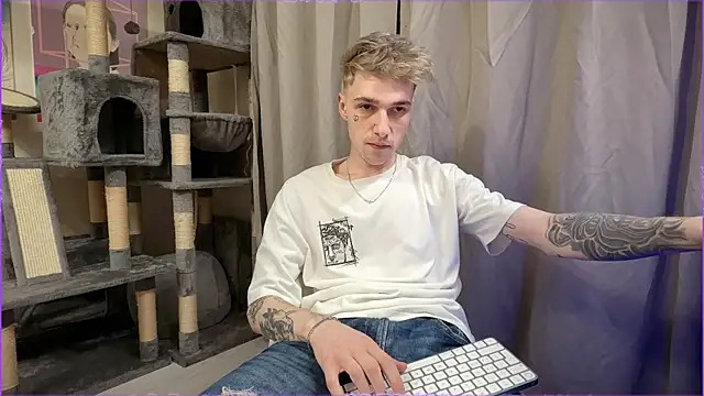 davesinner online show from May 4, 7:10 pm