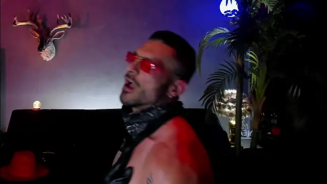 dennis cox1 online show from April 4, 2:21 am