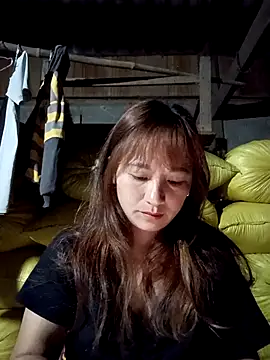 Mini3333 online show from April 11, 9:30 pm