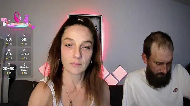 XBellaXundXUweX online show from September 13, 7:57 pm