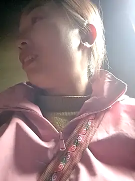 lucybaby00 online show from March 8, 2:48 am