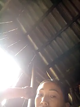 lucybaby00 online show from April 11, 5:34 am