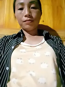 lucybaby00 online show from June 26, 1:59 pm