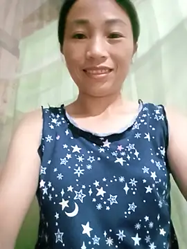 lucybaby00 online show from July 7, 10:47 pm
