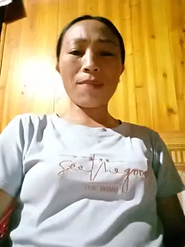 lucybaby00 online show from July 17, 12:23 pm