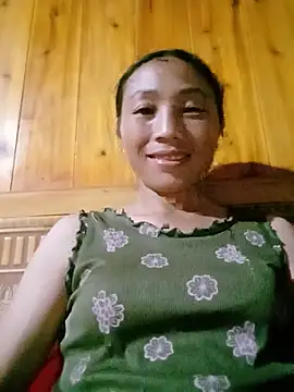 lucybaby00 online show from July 26, 11:39 am