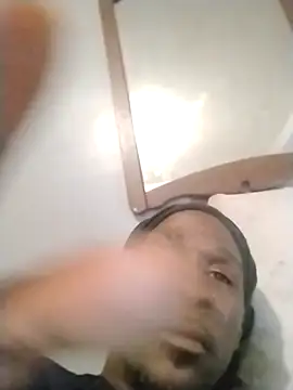 Snapshot of Dick2long87 chatting on December 3, 4:09 am Dick2long87 online show from December 3, 4:09 am