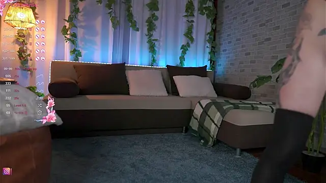 BabyyyLunaX online show from June 6, 8:02 pm