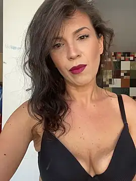 AlyaRei online show from June 13, 12:14 pm